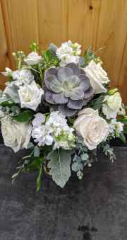 Bridal-Bouquet-Succulent-White-on-White