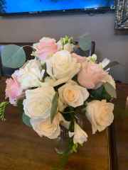 Roses-Bridal-Bouquet
