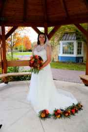 Bridesmaids-Bouquets-Fall-Bridal
