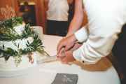 Cake-Cutting-Couple