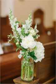 Centerpiece-Ball-Jar-Flowers