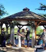 Gazebo-Flowers-Bride-Groom-2