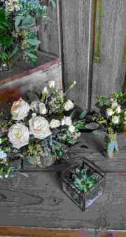 Inside-White-on-White-Box-Displays
